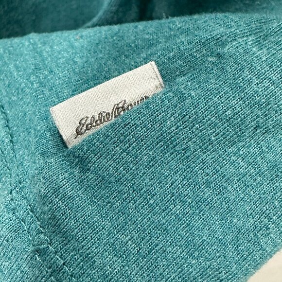 Eddie Bauer Top Womens Medium VNeck Tee Shirt Long Sleeve Green Cotton Pullover - Picture 3 of 6